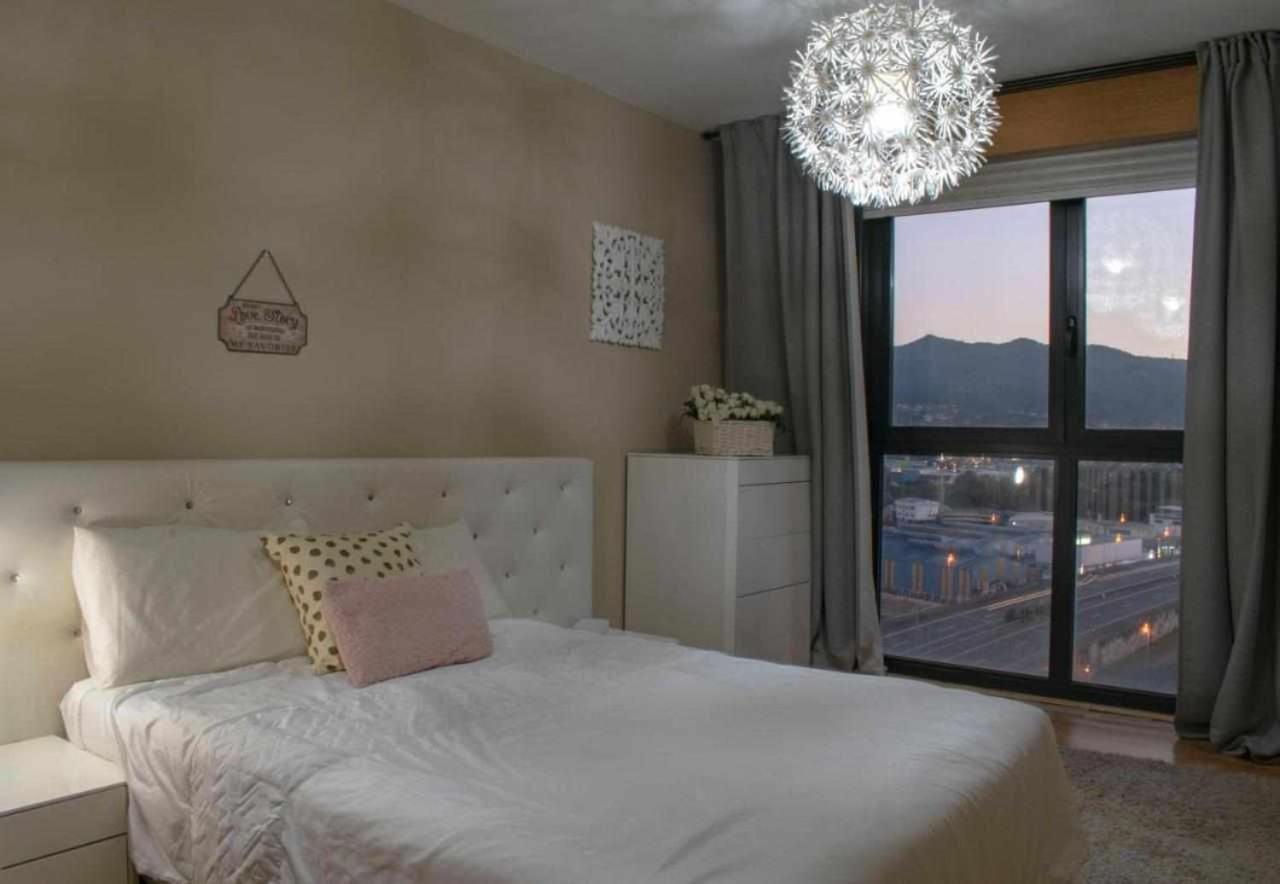 Ferienwohnung Apartamento Navia Vigo Exterior foto